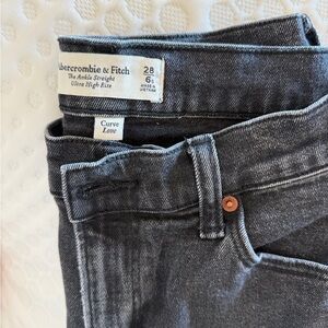 Abercrombie & Fitch Women's Ankle Straight Ultra High Rise Jeans - Charcoal